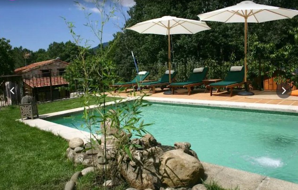 Piscina de agua activa - Hotel El Marquesito